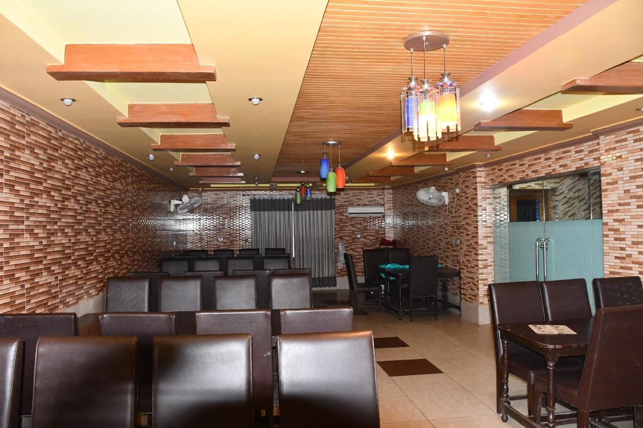 Mir Continental Hotel Muzaffarabad Eksteriør bilde